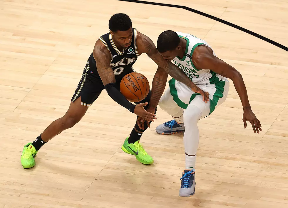 Gallinari hits team-record 10 3s, Hawks rout Celtics 127-112