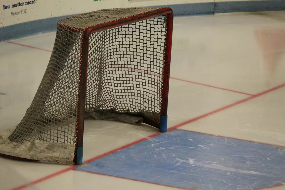 Undisciplined #7 Maine Hockey Loses to #10 Quinnipiac 4-0