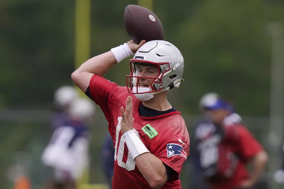 Patriots QB Mac Jones Understands the Challenge Packers’ Love Faces in Taking Over for Aaron Rodgers