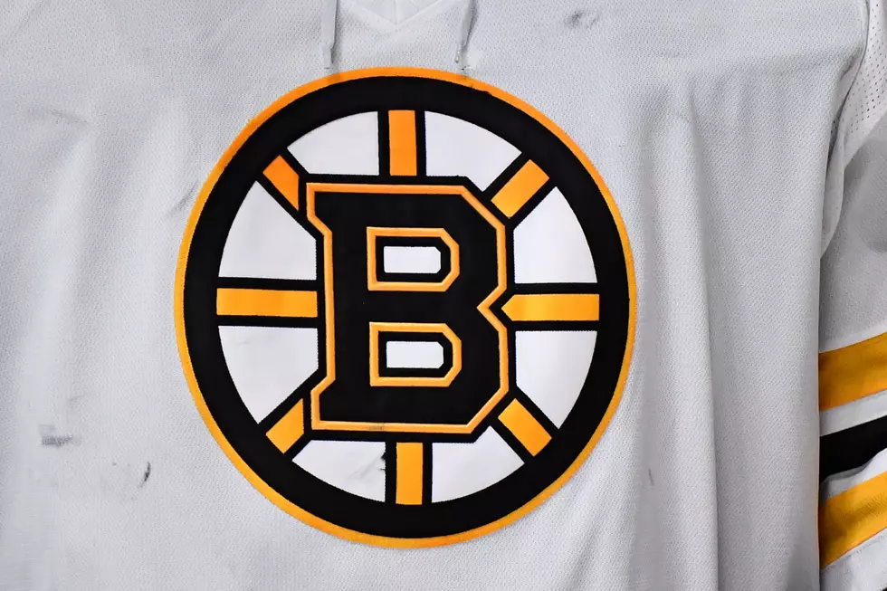 Batherson and Stutzle score twice to lift the Senators over Bruins 7-2