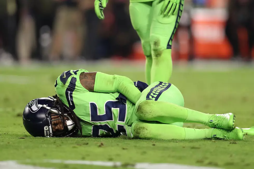Seahawks Win, Lose Sherman To Injury